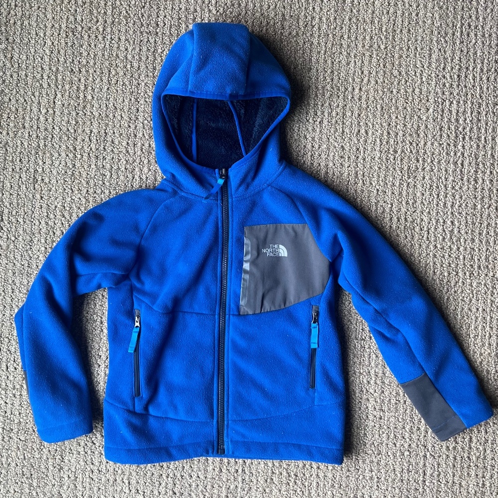 The North Face boy’s fleece jacket size XS
